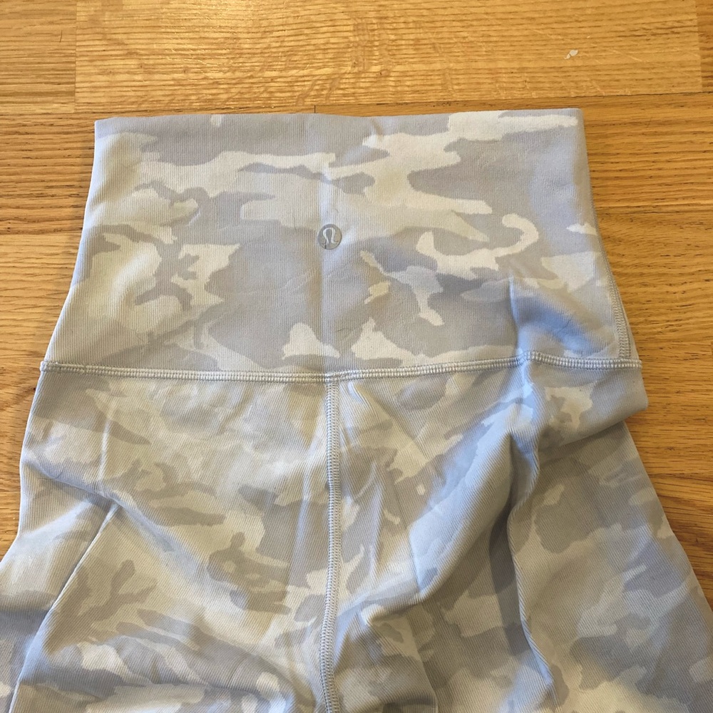 Lululemon yoga pant BRAND NEW